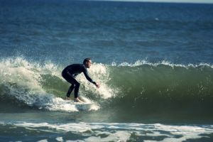 Surfing na Bałtyku - Władysławowo wysokie fale